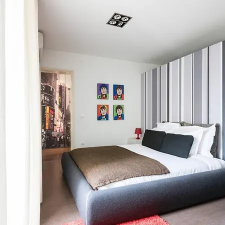 Beautiful Design In Central Apartment *